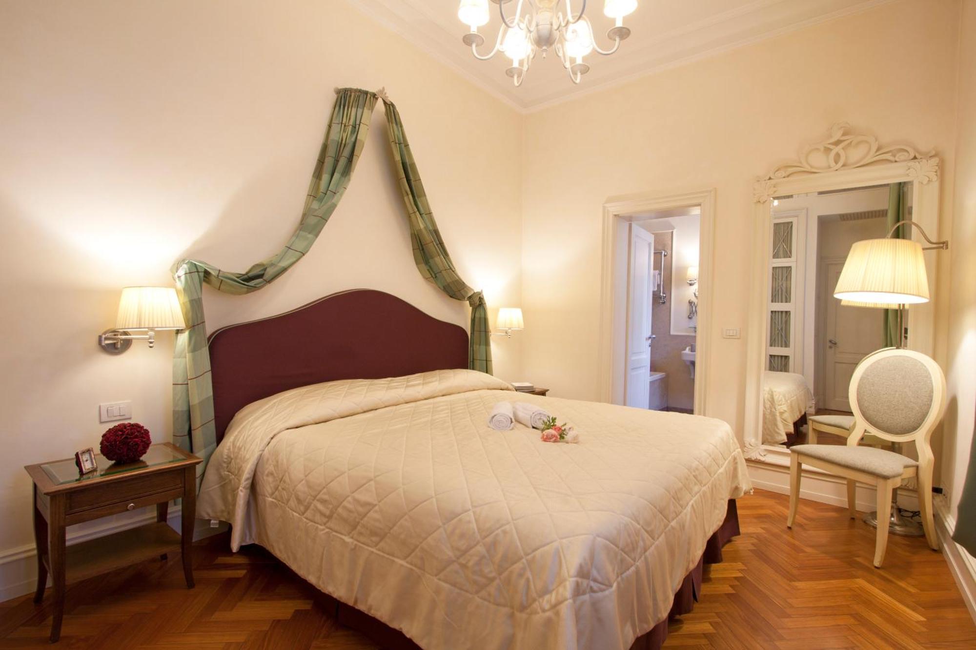 Serristori Palace Residence Florence Room photo